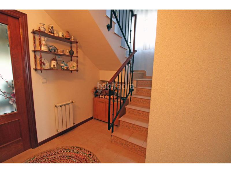 Foto ded30d1c-3312-41b4-bfbe-fa9e23eba90f. Chalet piso en venta en Cabanillas del Campo