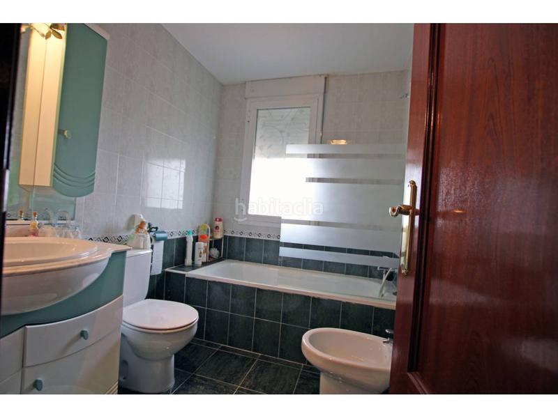 Foto f17fad5f-1990-4209-a28c-8f285e57ed0b. Chalet piso en venta en Cabanillas del Campo