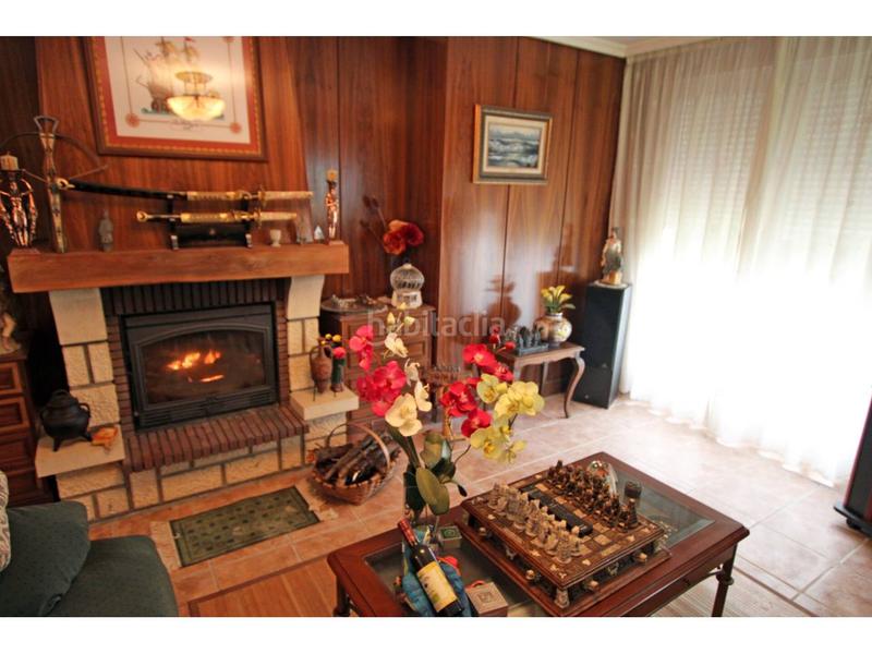 Foto f974efa8-46e0-4a1a-a466-a7f9fa6b395a. Chalet piso en venta en Cabanillas del Campo