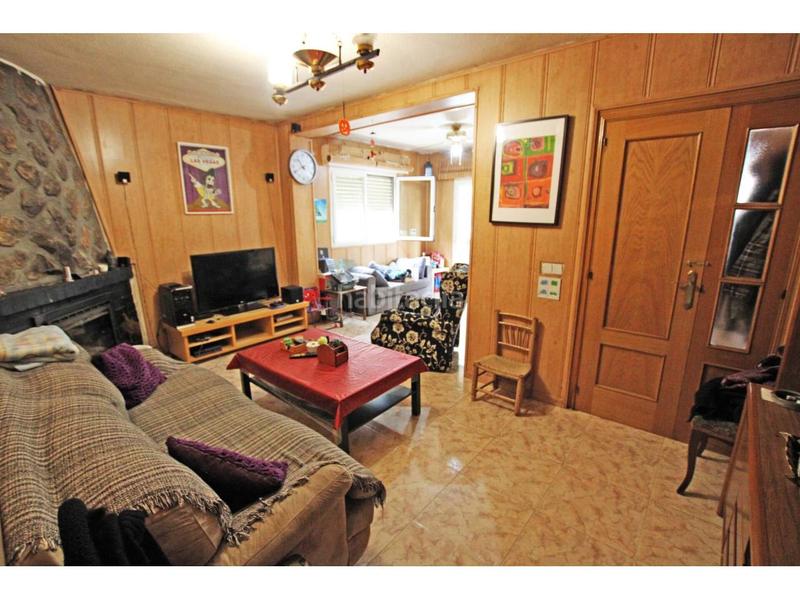 Foto 08e305bb-d0cc-4a17-becd-a64dc8b7655a. Casa con parcheggio in Casar (El)