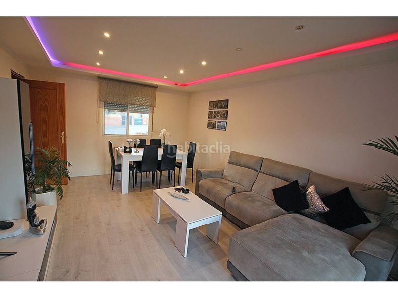 Foto 2b94ee3b-de9e-46fe-a313-36084275881a. Casa adosada chalet en venta en Villanueva de la Torre