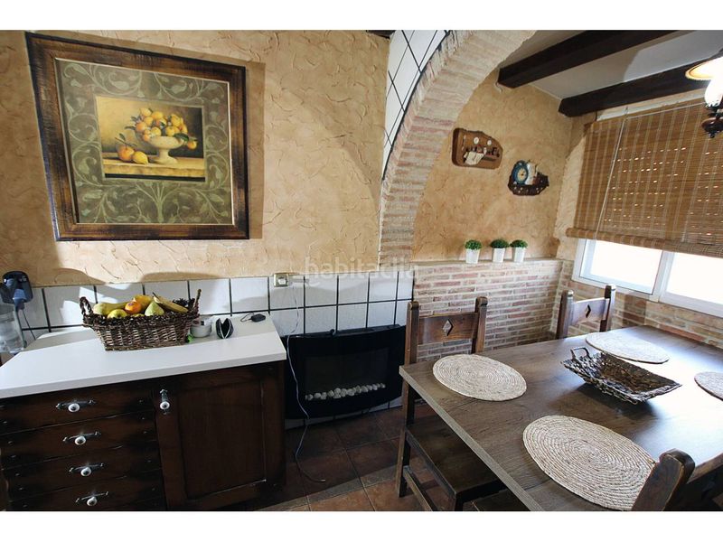 Foto de62bfe3-feb2-450c-beea-743d6dcd0539. Casa adosada chalet en venta en Villanueva de la Torre