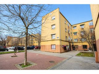 Flat  Calle figueras. Piso en venta en portazgo28038