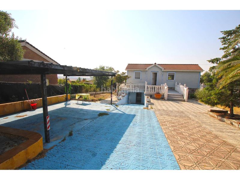 Foto aef64a0c-1840-40f1-acfa-685002f09963. Casa amb calefacció aparcament piscina a Torrejón del Rey