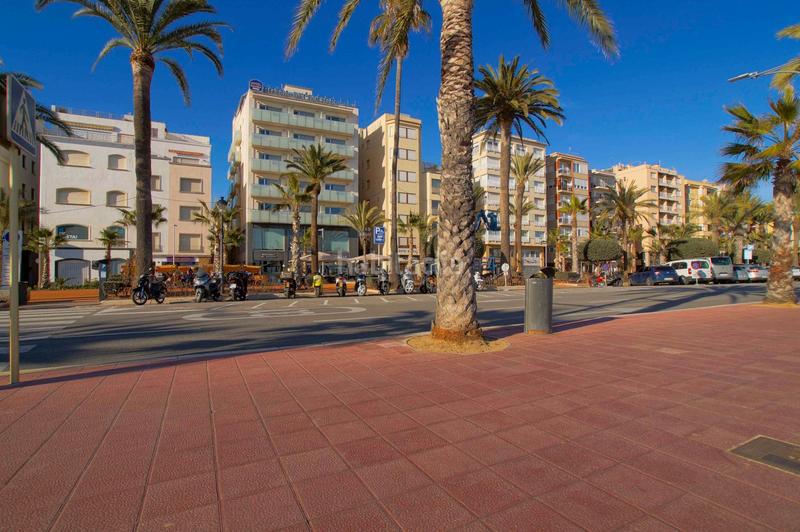 Foto f2b1cbf9-fe3d-4da8-9b87-27463ba2c7e8. Piso acogedor piso céntrico situado en una zona tranquila. en Lloret de Mar