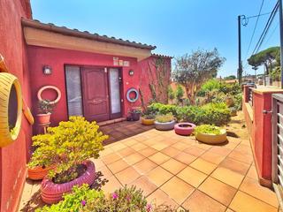 Casa  Orquídea. Fabuloso chalet listo para vivir.