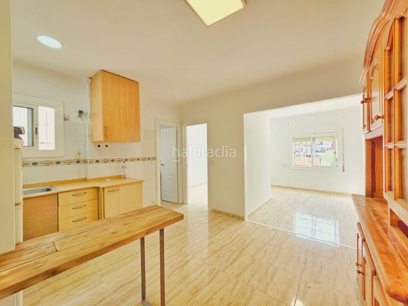 Foto b54a29c2-77f4-437c-9cb2-5b0ace82db0d. Pis a Centre Blanes