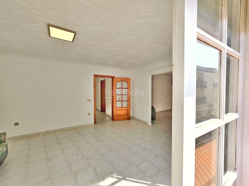 Foto 3d86dbb2-f587-4176-b59c-b190f5f305ba. Pis a Els Pavos Blanes