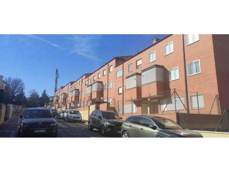 Foto 8d9bfbe2-7a86-40a3-af76-8540936a992e. Parking coche increíble oportunidad! garaje en Algete centro Algete