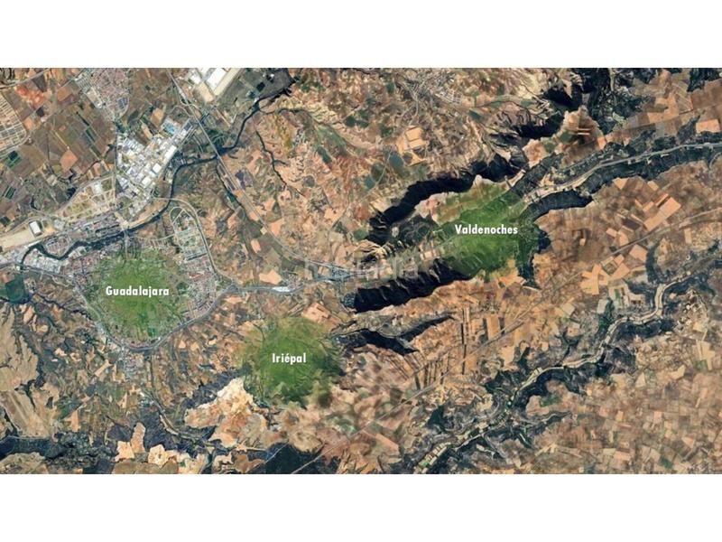 Foto f2a92eb4-c710-4a43-a44d-bee42e93ae76. Fondo rustico in Valdegrudas