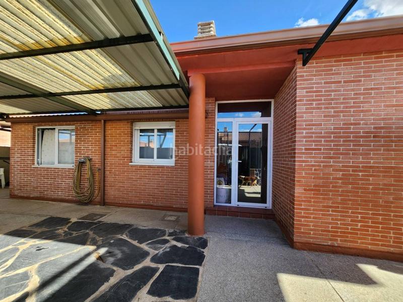 Foto 4679c7a9-6d51-478a-a476-289ba536ac4b. Chalet con riscaldamento parcheggio piscina in Galápagos