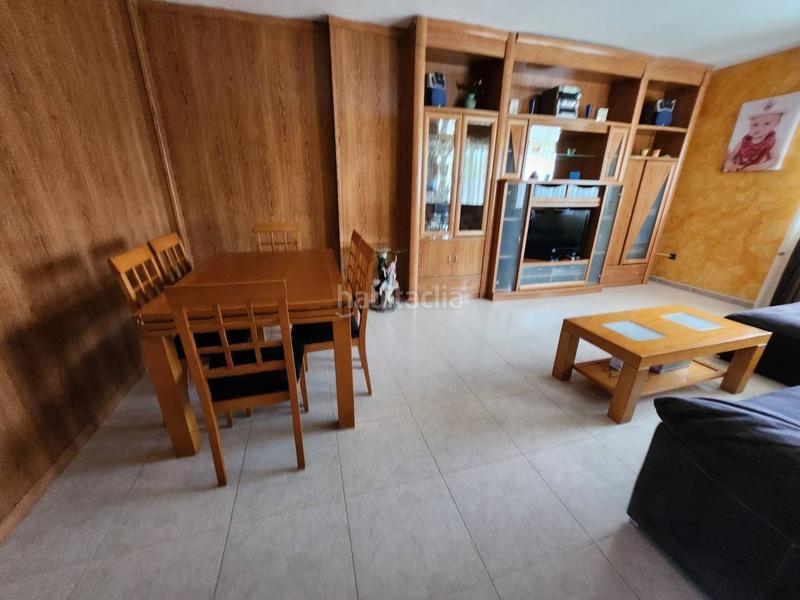 Foto d10d11cc-87c6-43c9-ac6e-844d384460fd. Chalet con riscaldamento parcheggio piscina in Galápagos