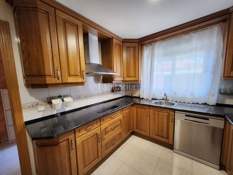 Foto faea80b1-93ef-4027-9a0e-cf42a0b52a7a. Chalet con riscaldamento parcheggio piscina in Galápagos