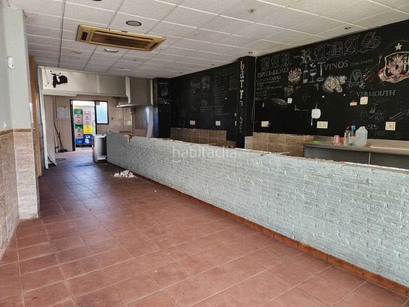 Foto 387ddbbc-3e12-4a6e-b3ca-d64e86df950f. Rent business premise in Casar (El)