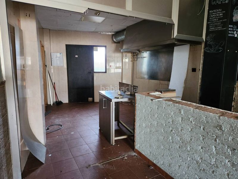 Foto d95bc62b-dbae-4336-a5cf-bd51c3423e06. Rent business premise in Casar (El)