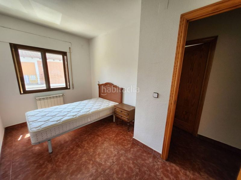 Foto 1c90f4e8-0b44-4827-bda9-9451111883a8. Casa adossada amb calefacció aparcament a Casar (El)