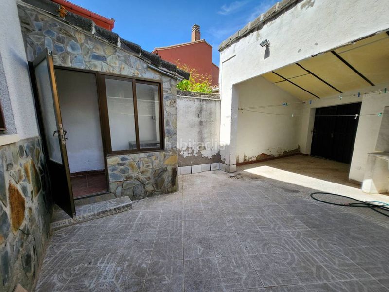 Foto 774b5656-6e1f-44e4-b4d7-e87508115e7a. Casa adossada amb calefacció aparcament a Casar (El)