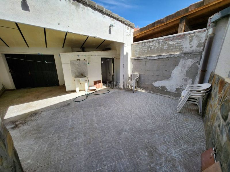 Foto c6b25ee8-682d-4d3f-a106-22bfc2950f62. Casa adossada amb calefacció aparcament a Casar (El)