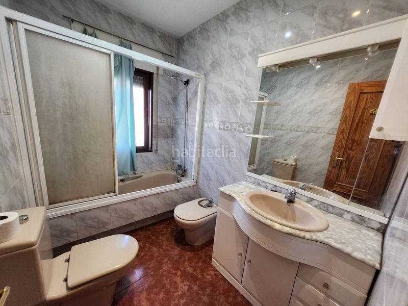 Foto fcb71c8c-26b0-4653-854e-648ef206d9a6. Casa adossada amb calefacció aparcament a Casar (El)