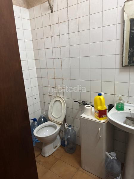 Foto ba31a2ea-43d6-4cf3-8aff-d452ba9ec113. Local comercial a Riera Cornellà de Llobregat