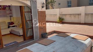 Casa adossada  Avinguda tarragona. perfecta oportunidad como segunda residencia o vivienda habitua