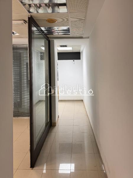 Foto f3ad2cf9-9ed6-4ea7-996c-0cefc1a101f7. Alquiler local comercial local en roses castellbell en Sant Feliu de Llobregat