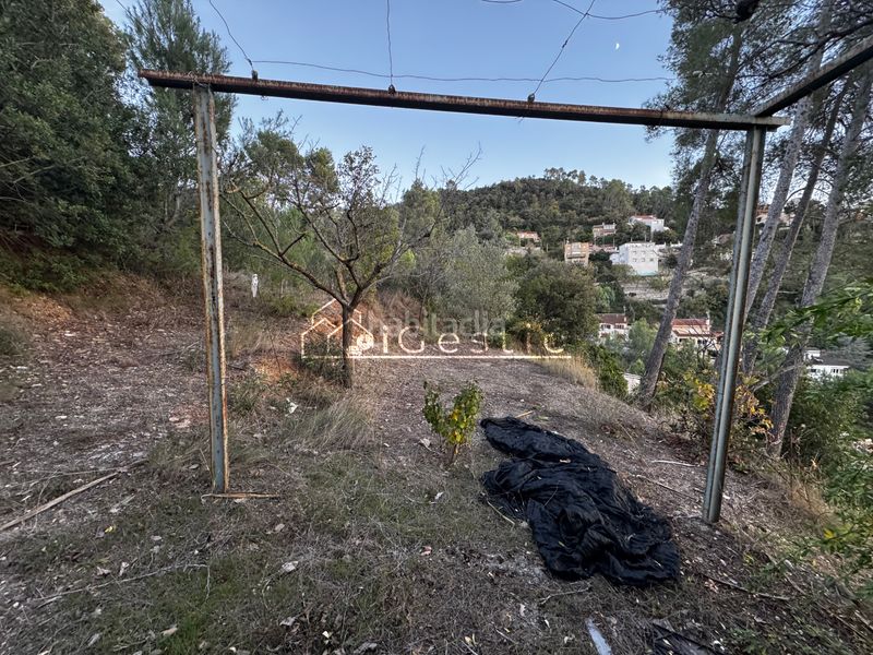 Foto 0484b384-85df-4880-8d53-3a7fc574d9f9. Terreny residencial a Cervelló