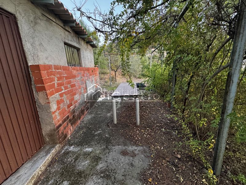 Foto 2fa7bb54-c36b-49d0-8606-5ecb8e8dc1c6. Terreny residencial a Cervelló