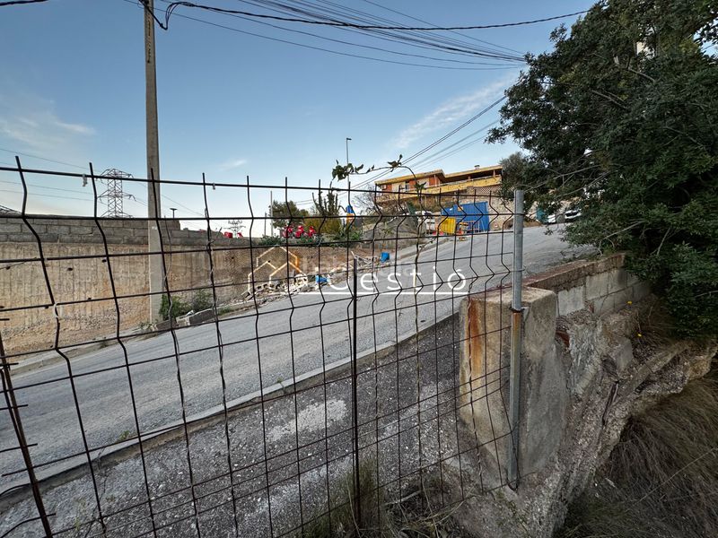Foto ebef8d22-8b43-4b8f-9b1e-7fa8414c96d0. Terreny residencial a Cervelló