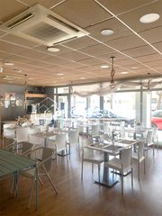 Traspàs Local Comercial  Rambla josep maria jujol. Pizzeria, restaurante en traspaso en rambla josep maria pujol