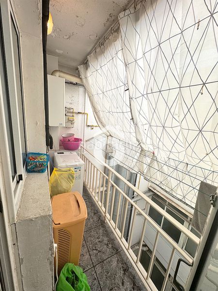 Foto 849d5a65-4437-447c-97e8-62e8e92e489d. Pis amb calefacció a Nucli Urbà Esparreguera
