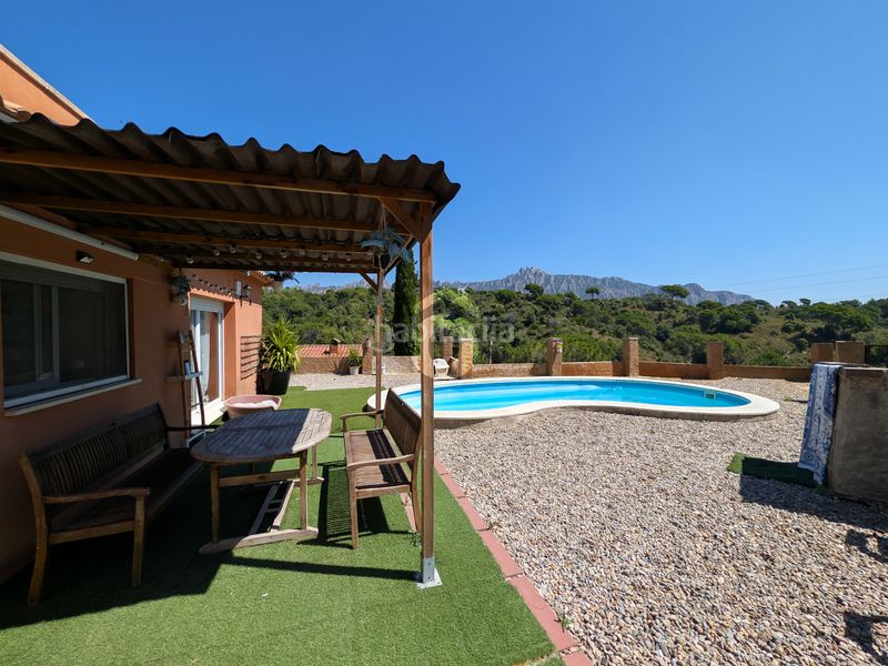 Foto de7ffe62-c581-4136-82b3-1757699ecce6. Xalet amb calefacció piscina a Hostalets de Pierola (Els)
