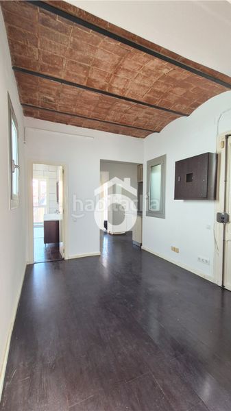 Foto e03e9bca-0b6f-49c9-9712-098d12303782. Àtic a Hostafrancs Barcelona