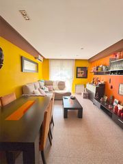 Flat in Carrer de Carles Buïgas