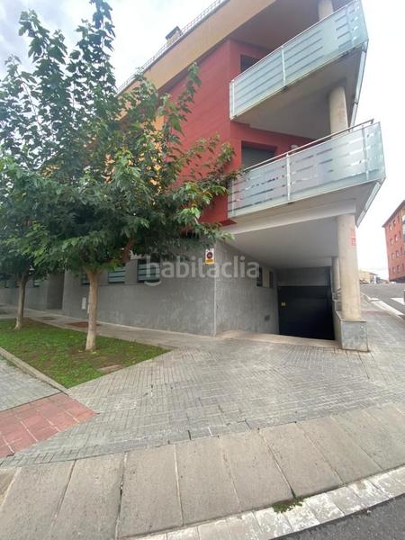 Foto 96226a5d-4125-4953-81d2-fc6add2dde66. Lloguer aparcament cotxe a carrer del puigsacalm 68 a Torelló