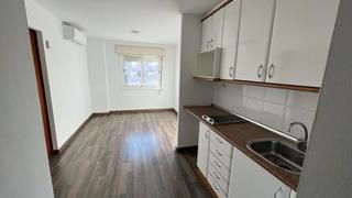 Bureau  Carrer marconi,de. Oficina con baño y cocina en ca naurell