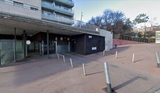 Miete Autoparkplatz  Carrer de la independència. Párquing en alquiler