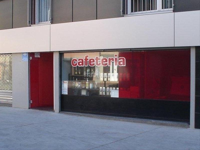 Foto c6089a38-9afe-4854-b78c-4090ee9dc3dd. Local comercial barcafetería en venta en el centro en Terrassa