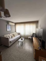 Attique  Carrer balmes, de. Atico en pere parres muy luminoso. 4 habitaciones, 2 baños.