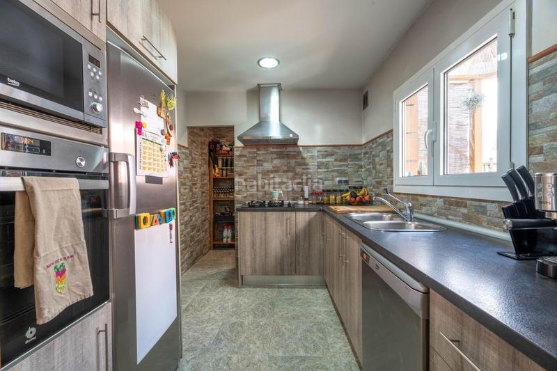 Foto 9a2362e5-8d88-405f-8e4c-3b02602493bd. Reihenhaus mit heizung in Torre - Sana Terrassa