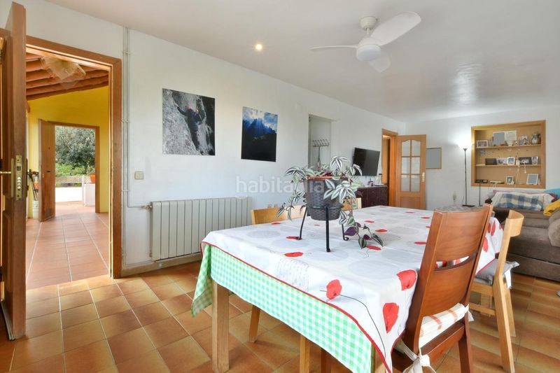 Foto 1bffd8a4-f112-4894-8103-add3903c3344. Xalet amb aparcament piscina a Matadepera