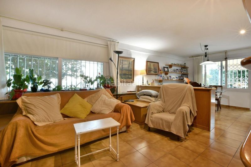 Foto 249c98c2-b889-464b-957f-0595107008e4. Xalet amb aparcament piscina a Matadepera