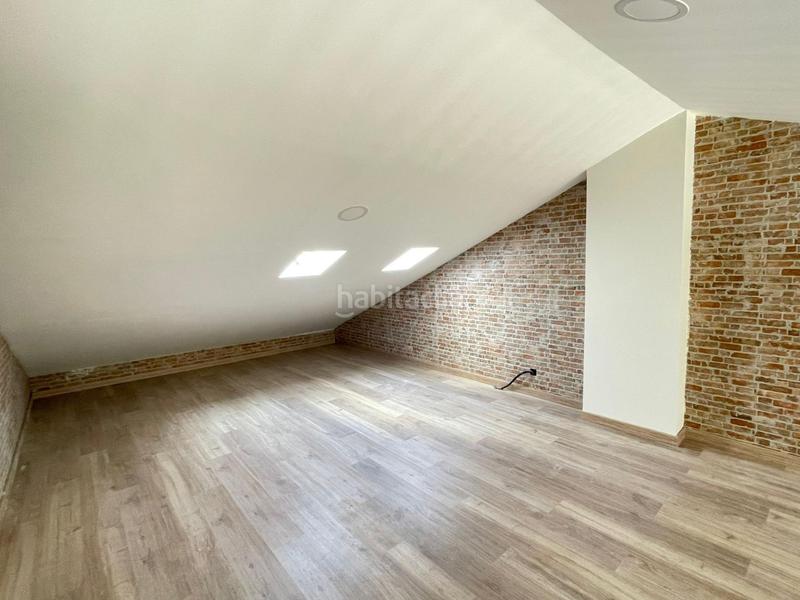 Foto cc2a8dbe-6b52-43d0-b318-f1034b66c792. Duplex avec chauffage parking dans Ca n'Aurell Terrassa