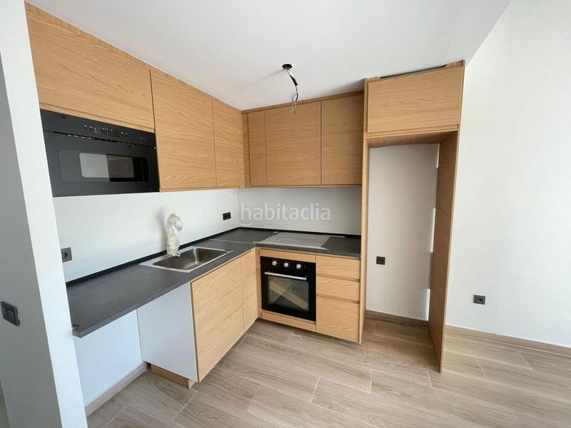 Foto fa530986-b2de-402f-a82d-85e12f54c960. Duplex avec chauffage parking dans Ca n'Aurell Terrassa