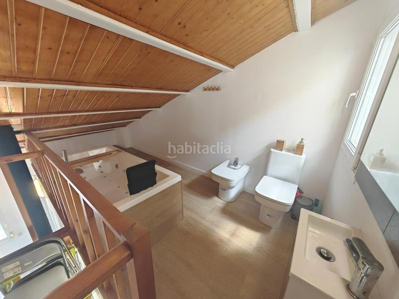 Foto 0b5240fe-1a21-4889-b5fc-c97827108e8b. Pis a Barri del Centre Terrassa