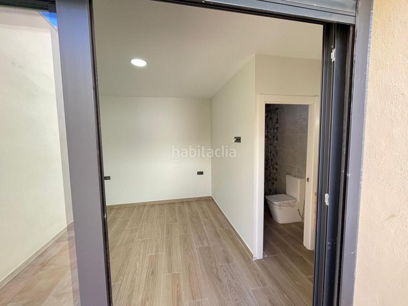 Foto 332d2f86-26bd-4998-bc6f-2ea44a0714b7. Planta baixa amb calefacció aparcament a Ca n'Aurell Terrassa