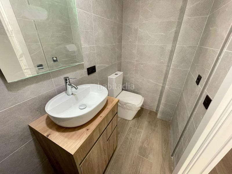 Foto 3ad22742-a13b-4001-a46f-5d043701911a. Planta baixa amb calefacció aparcament a Ca n'Aurell Terrassa