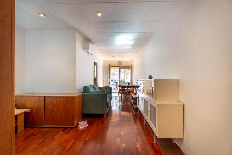 Foto 9ad87146-250d-491a-85d1-69f2dbcfadae. Reihenhaus mit heizung parking in Barri del Centre Terrassa