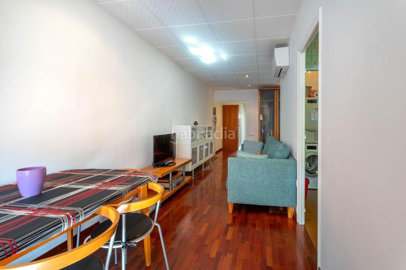 Foto 9ee14fe6-11fd-4bd8-95f3-3f10b1f38fce. Reihenhaus mit heizung parking in Barri del Centre Terrassa