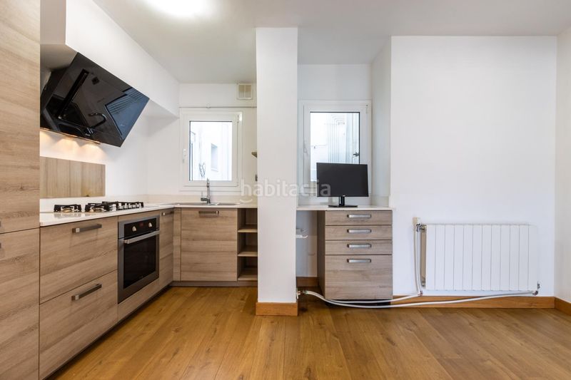 Foto c60d8315-84e3-4bac-a27f-2f7f38d25dba. Àtic a Barri del Centre Terrassa